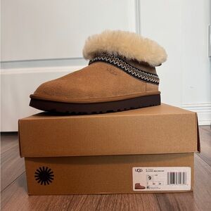 UGG Women’s Classic Mini Crescent Slippers